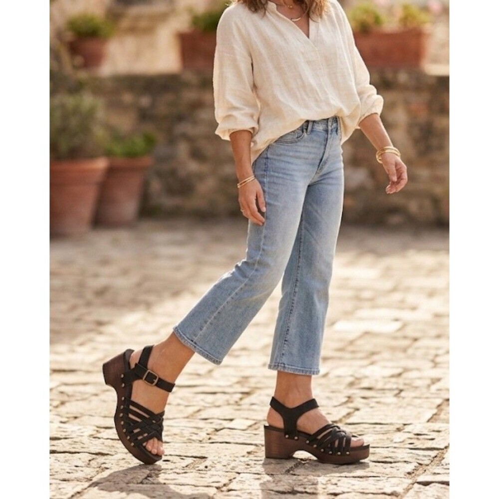Flogg Strappy Clog Sandals Size 6.5 Boho Black Faux Suede Ankle Strap